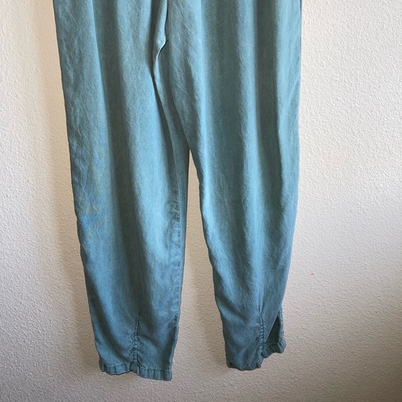 Bella Dahl Vintage Wash Jade Green Pants - Picture 2 of 7